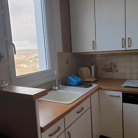 O'3 Ports Apartment *