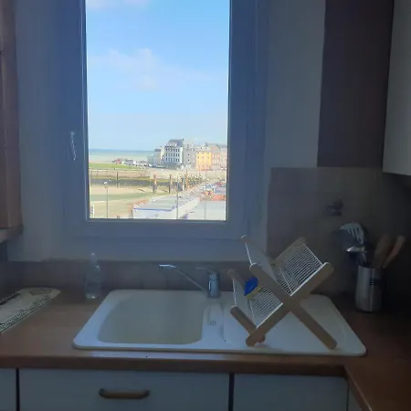 Apartment O'3 Ports *